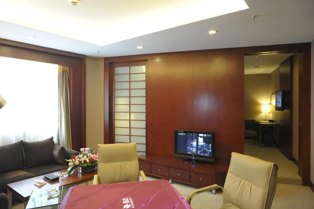 Wuhan Junyi Dynasty Hotel ห้อง รูปภาพ